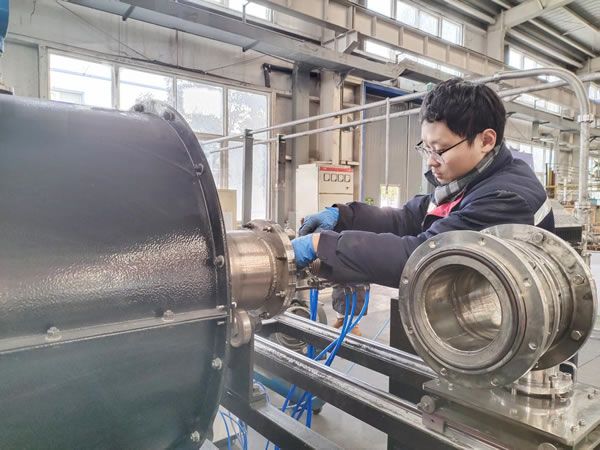 夯實(shí)實(shí)驗(yàn)合作成果，深化實(shí)驗(yàn)研發(fā)能力